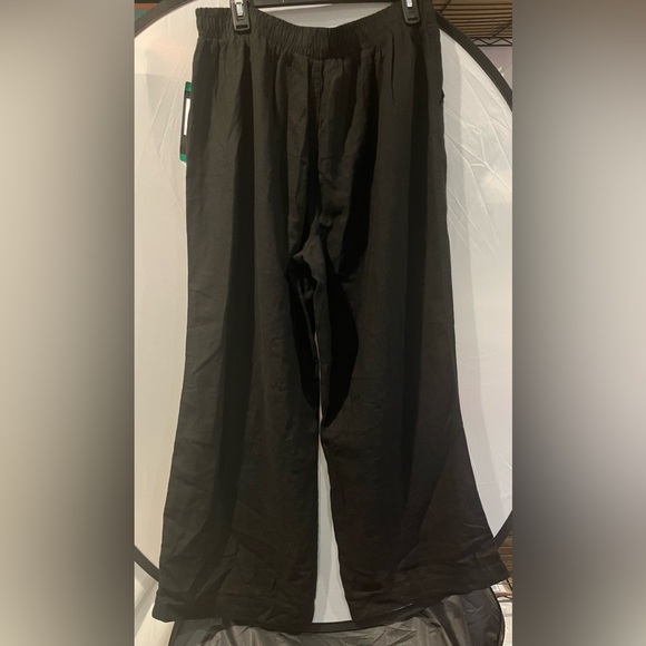 Briggs New York Black Straight Leg Pants - Picture 4 of 4